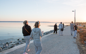 Petite marche au bord de l'Etang de Berre pour se dégourdir les jambes